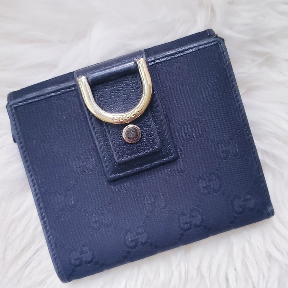 Gucci Black/Black  GG Canvas and Leather Abbey D Ring Compact Wallet - Picture 16 of 16